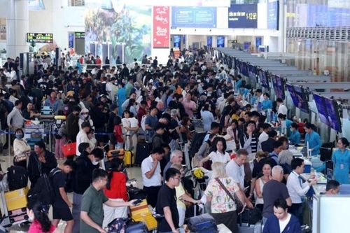 Sân bay Nội Bài dự kiến đón lượng khách kỷ lục