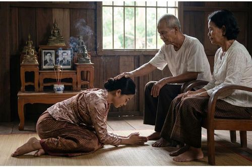 Mừng tuổi mới bằng tâm hiếu hạnh