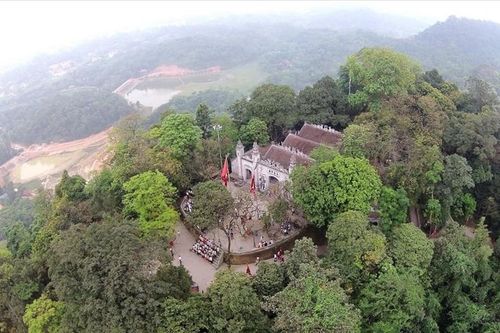 Soi giá những tour du lịch tâm linh 3 miền hút khách nhất đầu năm 2026