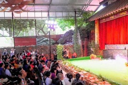 Nghệ thuật truyền thống thu hút du khách tại Hoàng thành Thăng Long