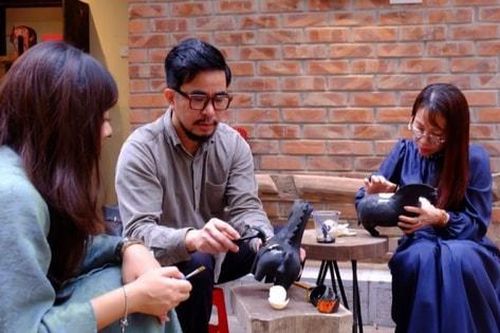Tết Bính Ngọ trong mắt Gen Z: Hà Nội đẹp và hiện đại hơn