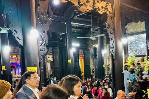 An toàn, tôn nghiêm lễ cầu an đầu năm tại chùa Phúc Khánh