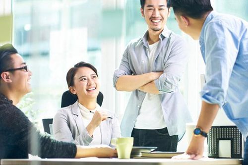 Chọn người xông văn phòng đầu năm 2026 và những điều cần lưu ý ngày khai xuân để thu hút tài lộc