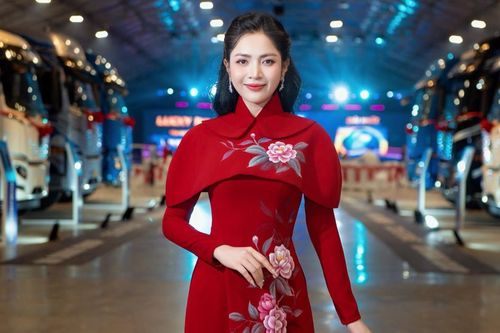 Ca sĩ Duyên Quỳnh: Nuối tiếc lớn nhất là từng không có tiền để chữa bệnh cho mẹ vì quá nghèo