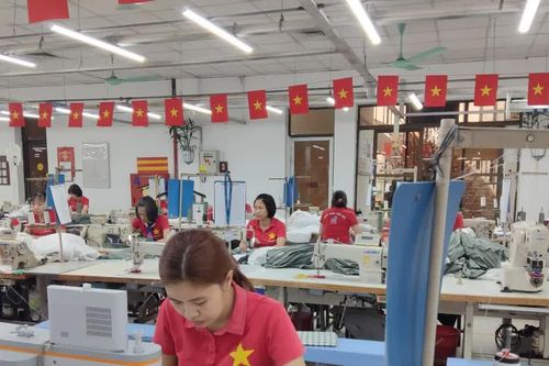 Khí thế đầu Xuân tạo vận hội mới doanh nghiệp bứt phá