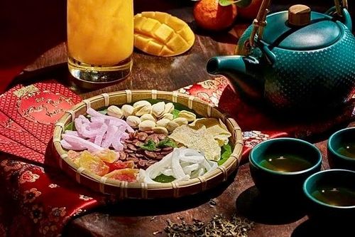 Cách giải cứu mứt Tết thừa sau Tết không lo lãng phí