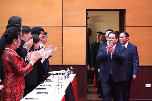 Thủ tướng Phạm Minh Chính thăm, chúc Tết và làm việc với Bộ VHTTDL