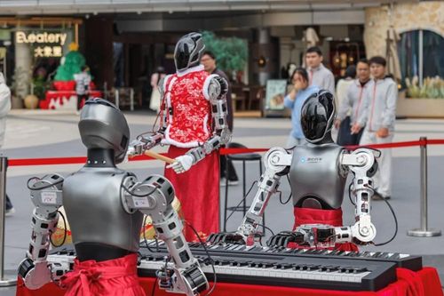 Trung Quốc phát triển robot với 'đôi tay' khéo léo như con người