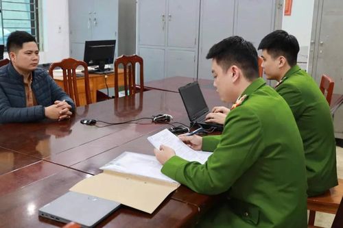 Vụ lật tàu ở hồ Thác Bà: Khởi tố lái tàu chở khách