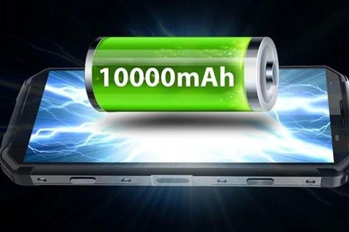 Smartphone pin 'khủng' 10.000 mAh ngày càng phổ biến