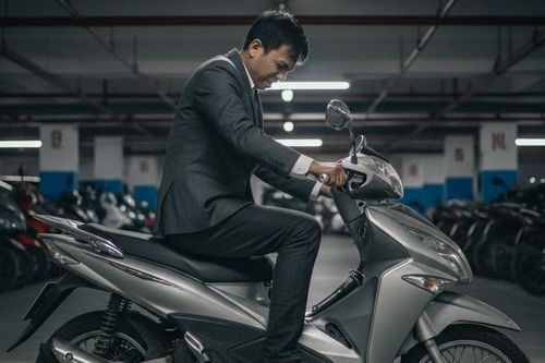 Xe máy đề dai khó nổ sau kỳ nghỉ Tết dài ngày, khắc phục ra sao?