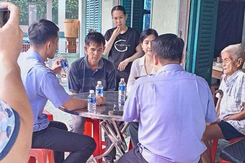 Vụ tai nạn nữ sinh 14 tuổi Vĩnh Long tử vong: Tạm đình chỉ lần 3