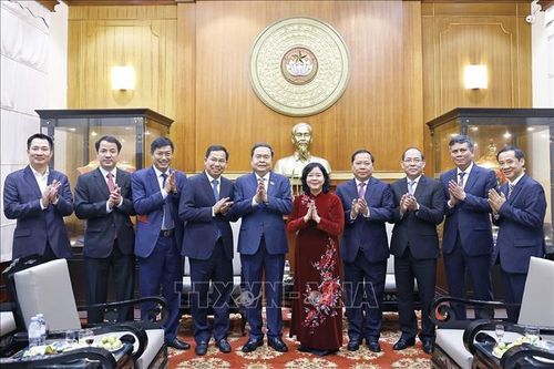 Chủ tịch Quốc hội thăm, chúc Tết Ủy ban Trung ương Mặt trận Tổ quốc Việt Nam