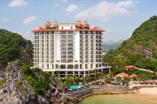 Hai khách sạn lớn tại Việt Nam về tay chủ mới