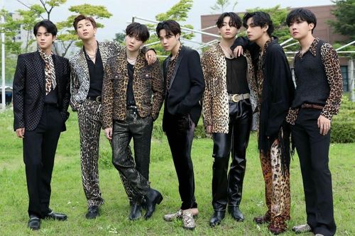 Phát ngôn của nhạc sĩ Hàn Quốc về BTS khiến cộng đồng mạng tranh cãi