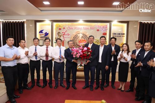 Phó Chủ tịch UBND tỉnh Trần Hòa Nam thăm các doanh nghiệp nhân dịp đầu xuân Bính Ngọ 2026