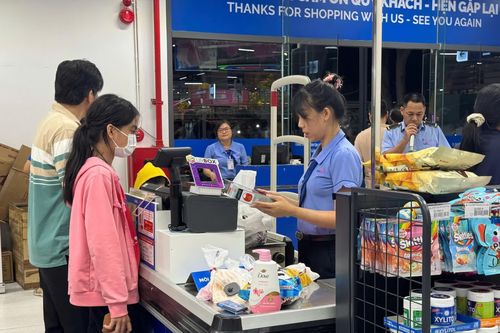 Nhộn nhịp thị trường sau Tết
