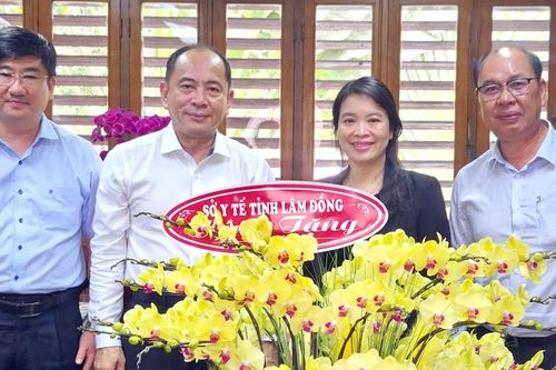 Y tế Lâm Đồng trước mục tiêu tăng trưởng 2 con số