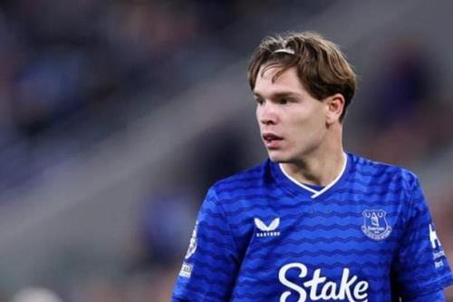 Manchester United và sự thanh thản trước bom xịt 100 triệu bảng Tyler Dibling