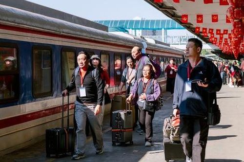 Đường sắt giảm giá vé tới 40% sau Tết Bính Ngọ 2026