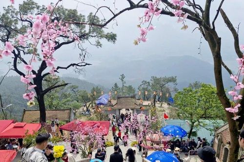 Hành hương về cõi Phật Hương Tích