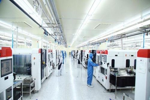 Doanh nghiệp tăng tốc đầu xuân, đơn hàng dồi dào