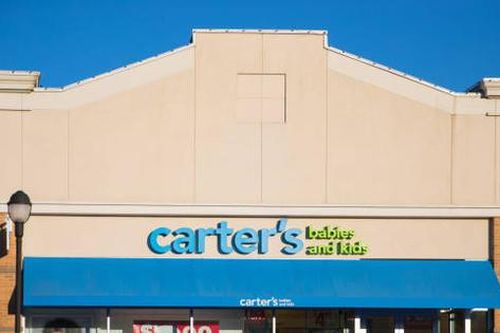 Thương hiệu thời trang nổi tiếng trẻ em Carter's: Đóng cửa hơn 150 điểm bán, cắt giảm 300 nhân sự trước áp lực sụt giảm sức mua