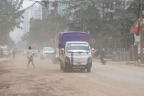 Để người dân không bị bụi công trình 'bủa vây'