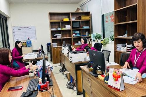Khí thế làm việc trách nhiệm từ ngày đầu xuân ở phường Đống Đa
