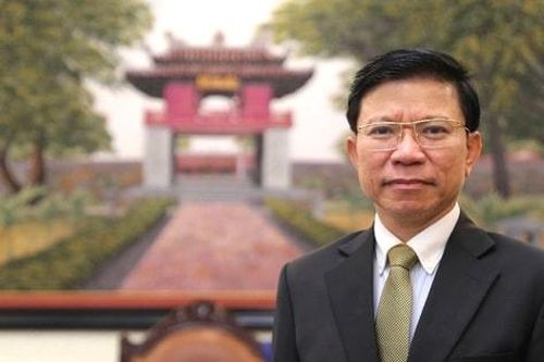 GS.TS Hoàng Anh Tuấn được Chính phủ Pháp tặng Huân chương Cành cọ Hàn lâm
