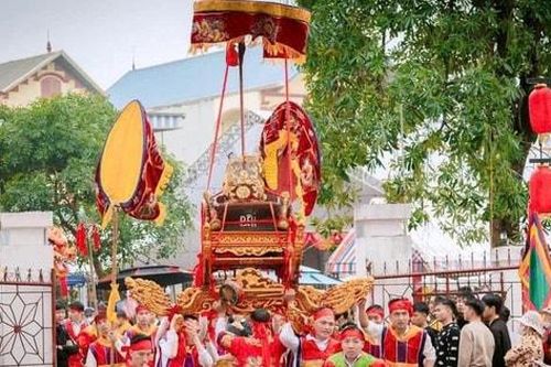 Tốt Động vào đám, vọng khí Lam Sơn