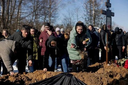 Tròn 4 năm chiến sự Ukraine: Vẫn chưa chắc chắn về triển vọng hòa bình