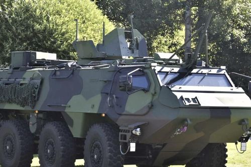Đức nhận 5 xe thiết giáp bánh lốp Patria 6×6 đầu tiên trong chương trình chuẩn hóa khí tài NATO