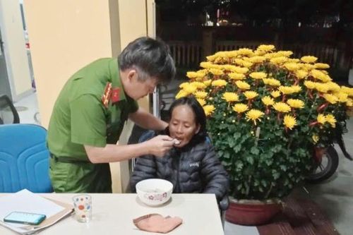 Lan tỏa hình ảnh 'Lúc dân cần, lúc dân khó - có Công an'