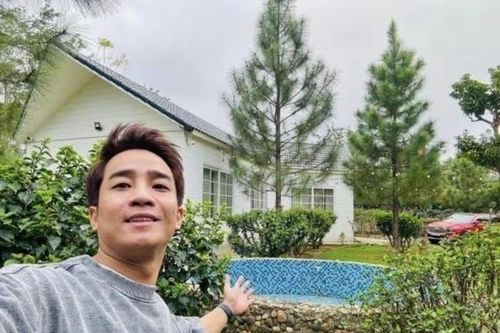 Nhà vườn 1.000m2 ngập hoa và cây xanh của 'Nam Tào' Đỗ Duy Nam