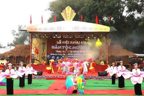 Độc đáo Lễ hội Khai hạ dân tộc Mường
