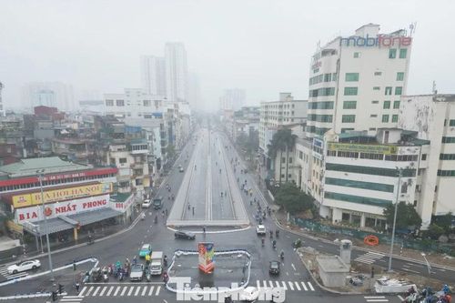 Đóng một số làn đường tại nút giao Giải Phóng - Kim Đồng