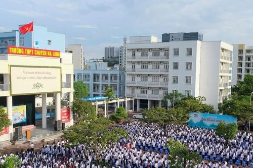 Lãnh đạo Sở GD-ĐT Quảng Ninh lý giải việc cho học sinh nghỉ Tết hết ngày 1/3
