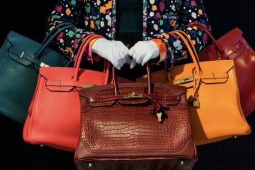 Không chọn vàng hay Bitcoin, vì sao giới siêu giàu gom túi Hermès?