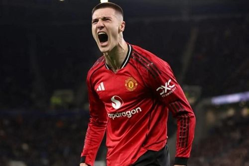 MU thắng Everton 1-0: Bộ đôi sao trẻ rực sáng giúp Michael Carrick xây chắc ghế nóng