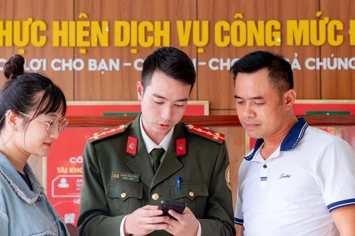 Hộ chiếu trực tuyến giúp 'hạ nhiệt' tình trạng quá tải sau Tết