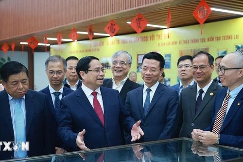 Củng cố sức mạnh nội sinh và nâng cao sức mạnh mềm quốc gia