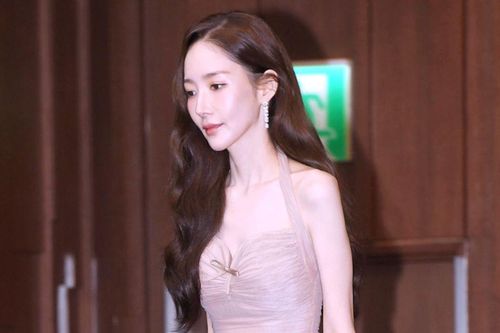 Park Min Young lên tiếng về thân hình 'mỏng như lá lúa' gây lo lắng