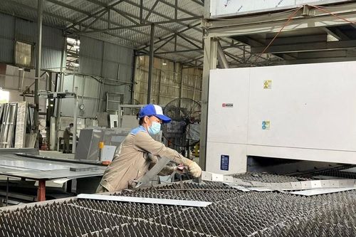 Tích hợp cải tiến đồng bộ: Bước chuyển chiến lược của ngành kính xây dựng