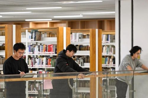 Làn sóng đại học Trung Quốc ưu tiên nghiên cứu tri thức về khu vực