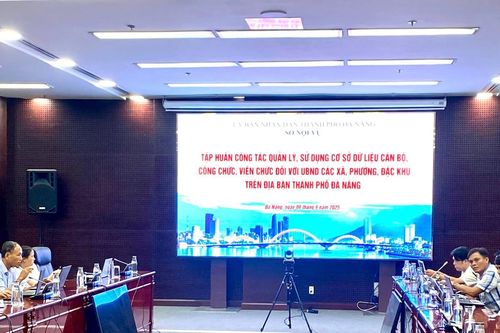 Xây dựng văn hóa công vụ