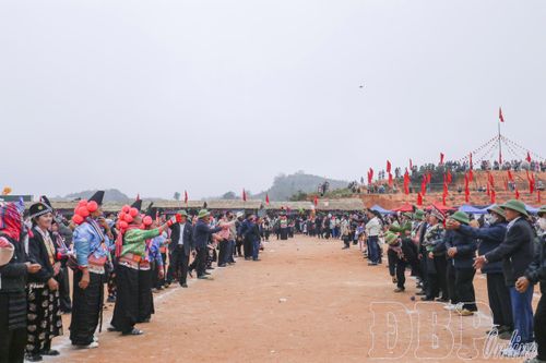 'Sống dậy' trò chơi dân gian