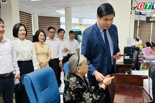 Điểm tin trưa: Tinh thần 'Ăn Tết gọn, làm việc sớm, vào việc ngay' tại Gia Lai