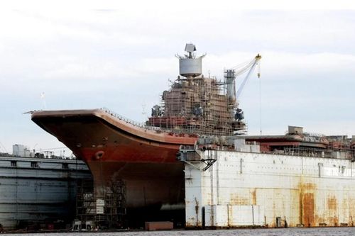 Số phận tàu sân bay Đô đốc Kuznetsov: Nga có thể loại biên để tập trung vũ khí siêu thanh