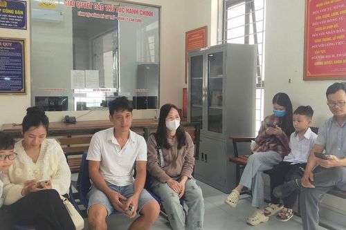 Công an Thanh Hóa làm việc xuyên Tết giải quyết thủ tục hành chính cho người dân